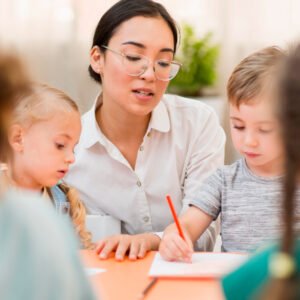 Level 4 Certificate for Higher Level Teaching Assistant